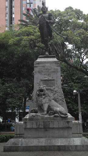 Monumento A Jose Maria Cordoba
