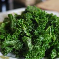 Simple Kale Avocado Salad Recipe