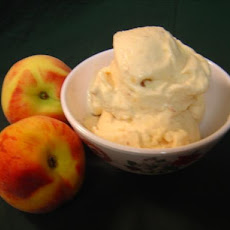 Fresh Peach Ice Cream (Regular and Diet Versions)