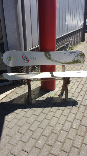 Snowboard Bench