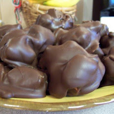 Peanut Butter Pretzel Bites