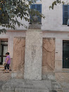 Monumento Al Dr Orfila