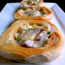 Bacon, Egg and Cheese Biscuit Bowls