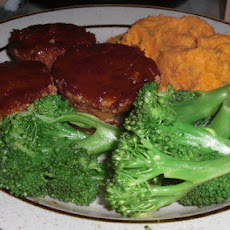 Individual Chipotle Meatloaves with Zesty Orange Ketchup Glaze