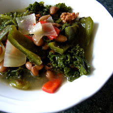 Pinto Beans, Roast Peppers & Kale Soup
