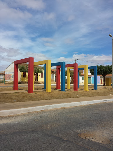 Arcos Coloridos da Praça