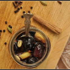 Chai-Spiced Pickled Grapes
