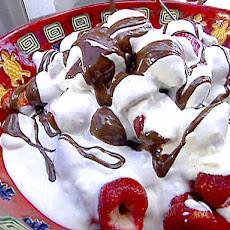 Emeril's Strawberries Romanoff with Chocolate Sauce