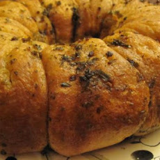 Crown Herb Bread