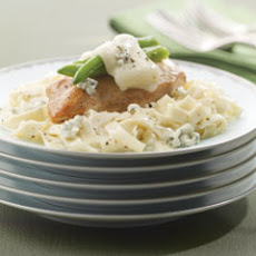 Chicken & Green Beans With Alfredo-blue Cheese Pasta