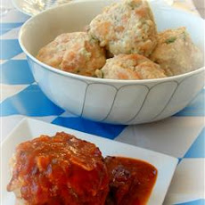 Semmelknoedel (Bread Dumplings)