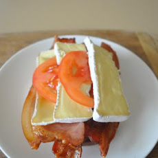 Bacon, Tomato, Camembert Sandwich - Smorrebrod