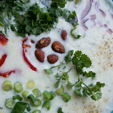 Mamma Caye's Gazpacho De Blanco (White Cold Soup)