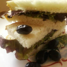 Bo's Bug Sandwiches