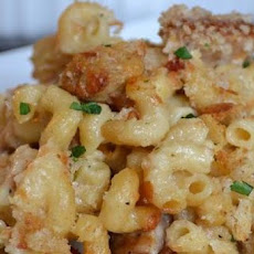 Kicked Up Sausage Macaroni and Cheese