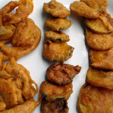 Crispy Vegetable Pakoras