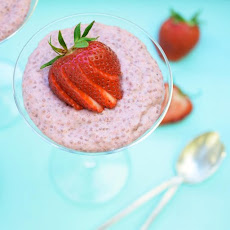 Strawberry Chia Pudding