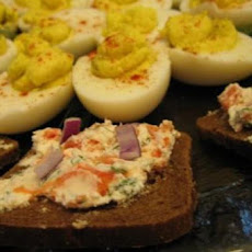 Smoked Salmon (Lox) Canapes