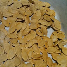 Perfect Crispy Toasted Pumpkin Seeds