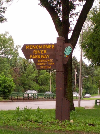 Menomonee River Parkway - Burleigh