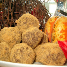 Pumpkin-Spiced Gingersnap Truffles