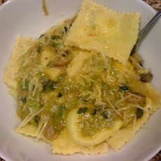 Goat Cheese Ravioli with Mushroom Leek Gravy