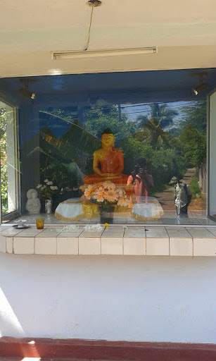 Lord Buddha Statue Near Koswatte Junction