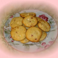 Raspberry Cheesecake Cookies