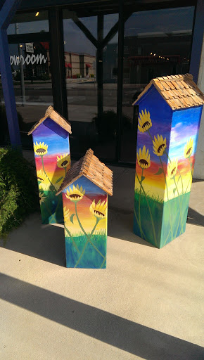 Stueder Giant Bird Houses
