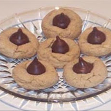 Patti's Peanut Blossom Cookies