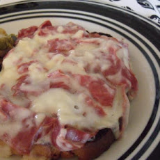 Creamed Chipped Beef on Toast - Cayenne Kick