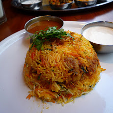 Pathani Chicken Biryani