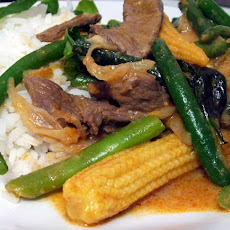 Thai Chilli Beef and Bean Stir-Fry With Basil