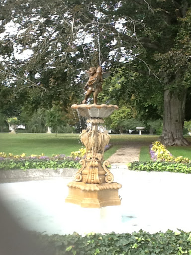 Fountain : Rosecliff