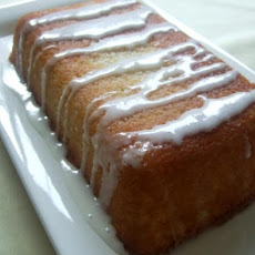 Lemon Delight Pound Cake