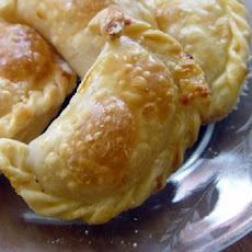 Leek, Prosciutto and Cheese Empañadas