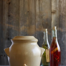 DIY Homemade Vinegar