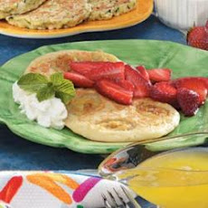 Banana Pancakes with Berries
