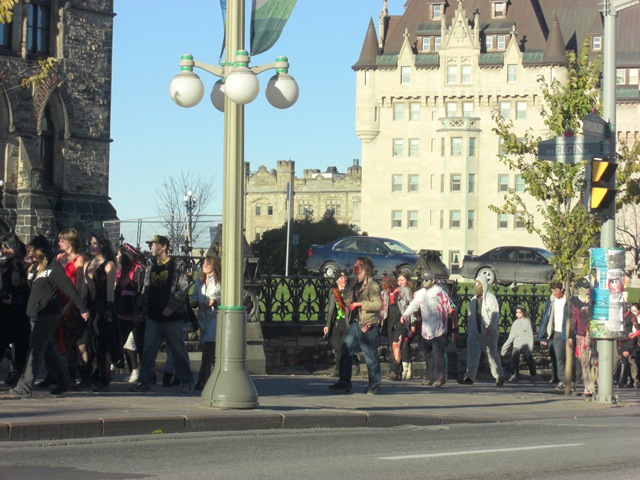 [ottawastudentprotest3.jpg]