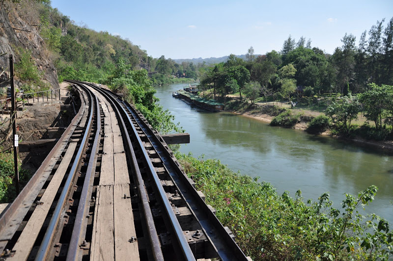 Ветка железной дороги "дорога смерти" на реке Квай