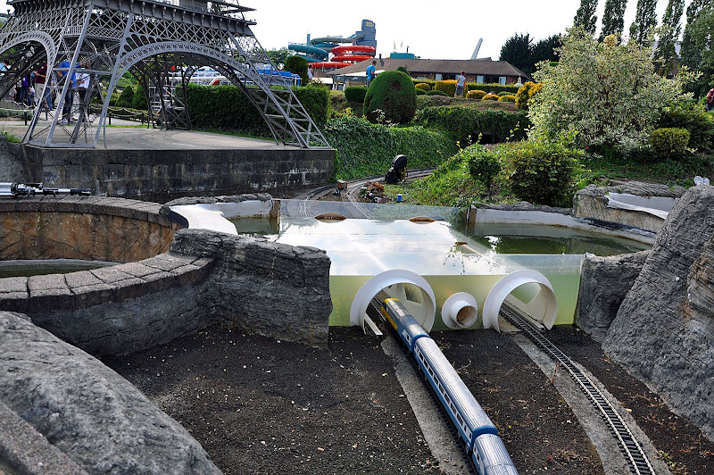 Модель пролива Ла-Манш в парке Мини-Европа в Брюсселе