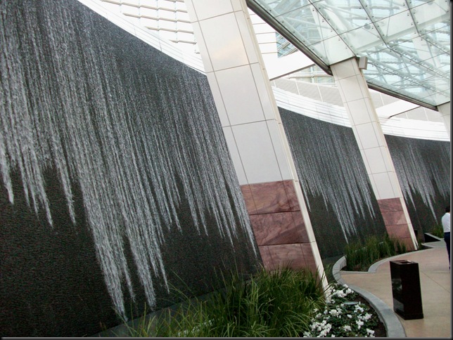 aria front fountain 2