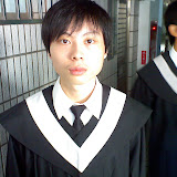畢業學士服(裡面沒有我)