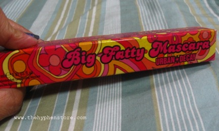 big-fatty-mascara-by-hyphen