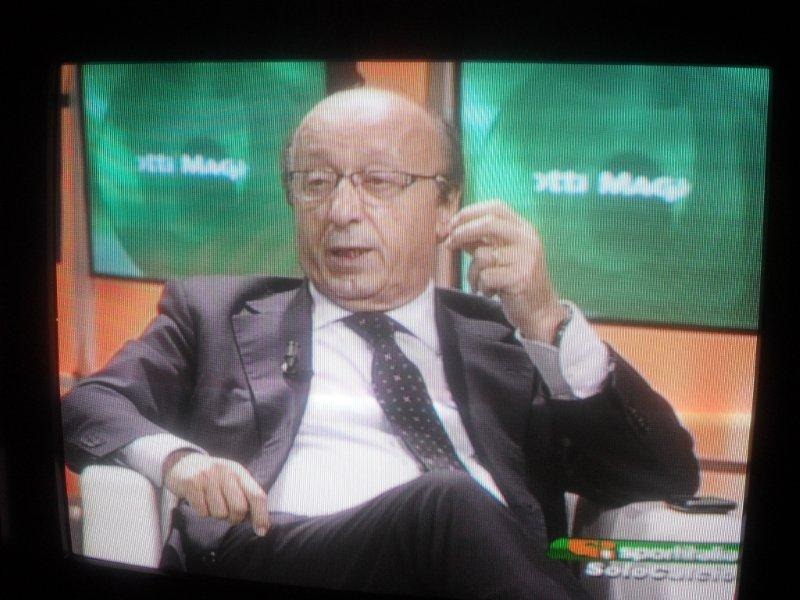 [Luciano Moggi a Sportitalia 22 11 2010[2].jpg]