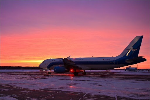 Раннее утро на перроне. 
