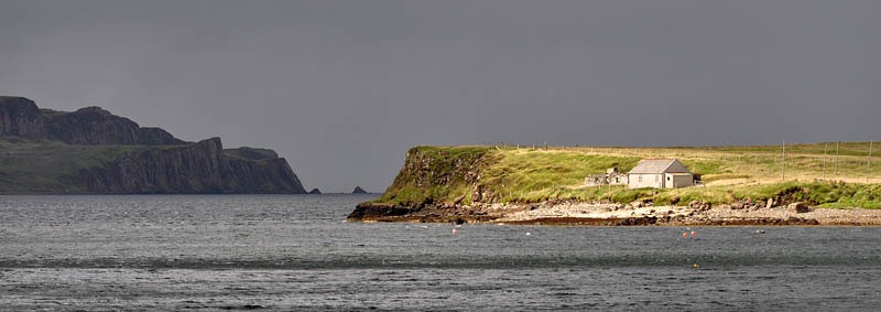 [The hut on Staffin Island[7].jpg]