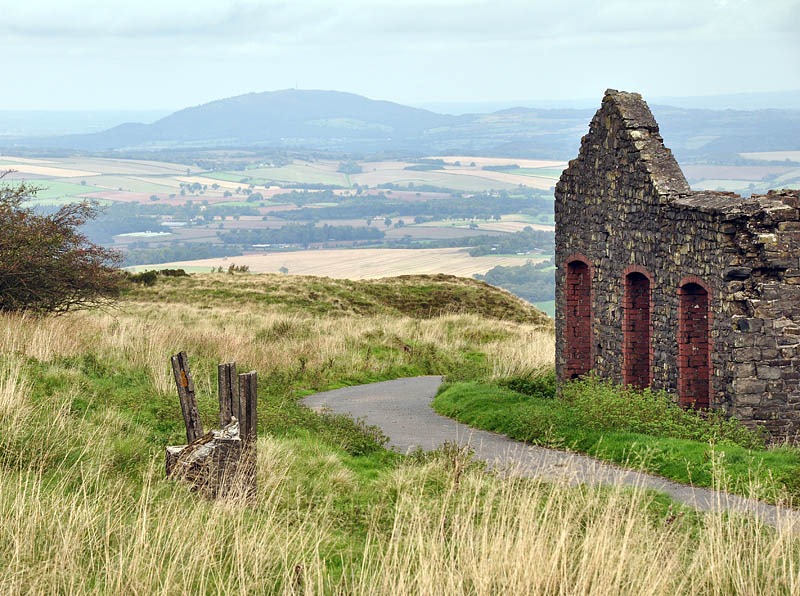 [Remains of industry[3].jpg]