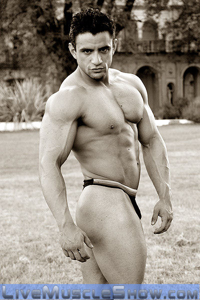 [muscle-hunks-macho-nacho-24.jpg]