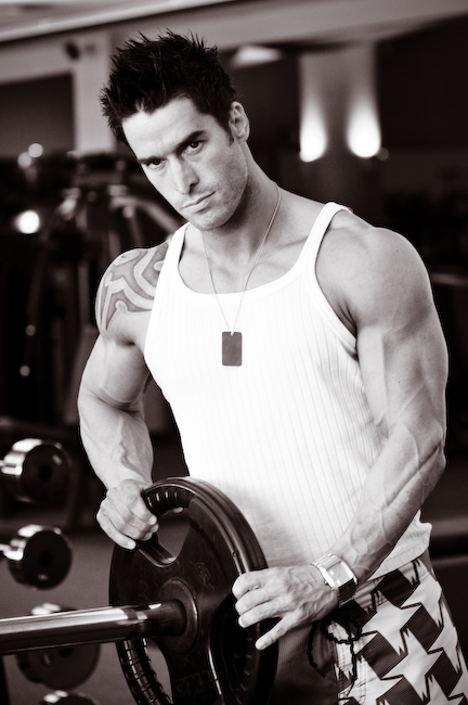 [Fitness-Male-Model-Patrick-Corriveau-06.jpg]